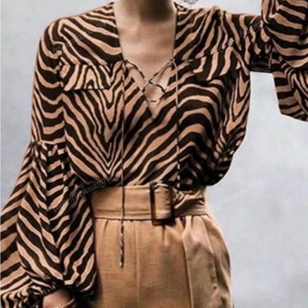 Zebra Print Women's Top - Picture 1 of 5